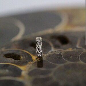 Quetzalli Liz White Gold Threadless End